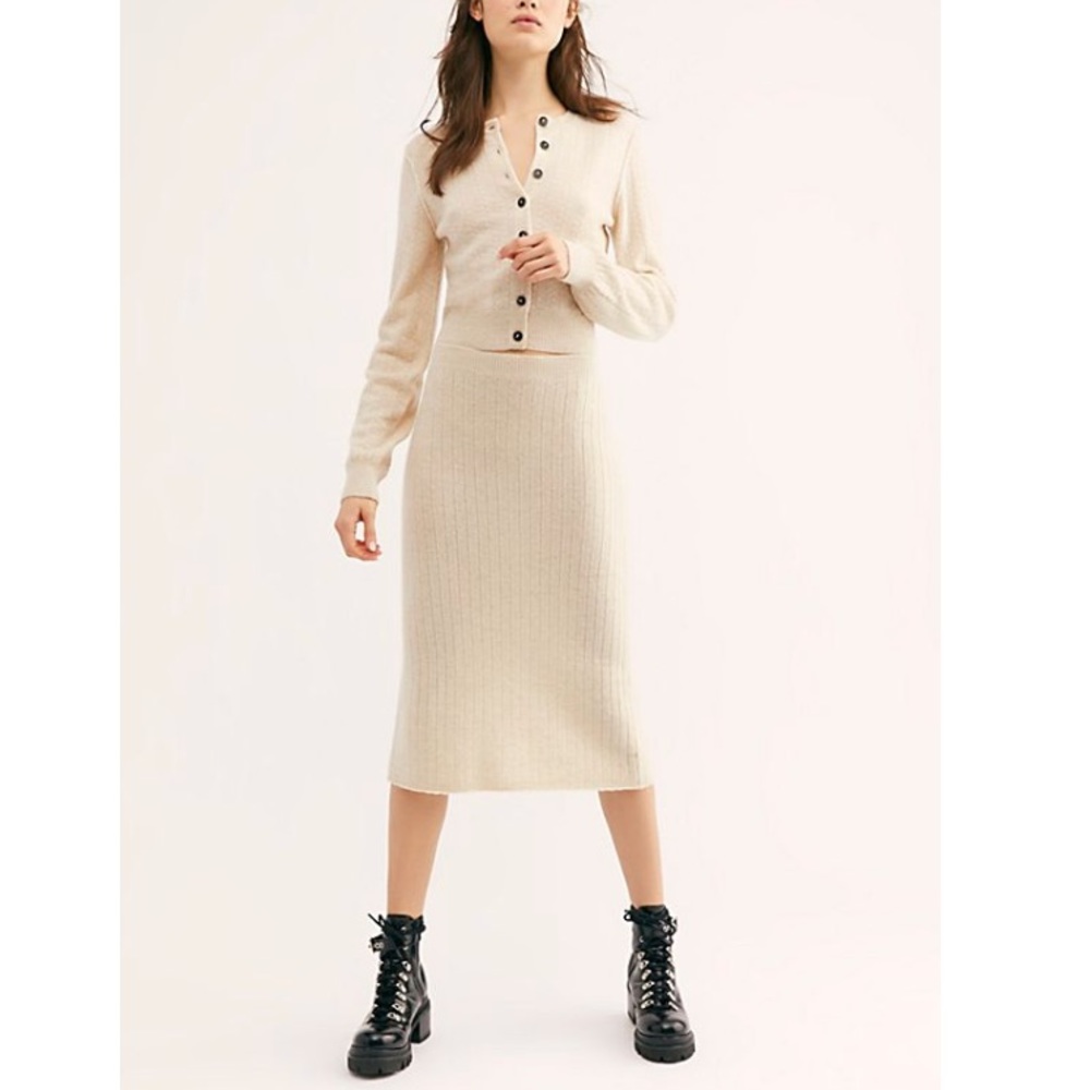 SOLD🎈Free People Skyline Cashmere Midi Skirt - Picture 4 of 7